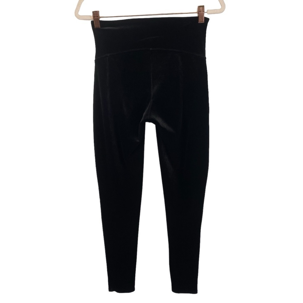 Spanx Velvet Leggings in Black Size Large - Picture 2 of 7